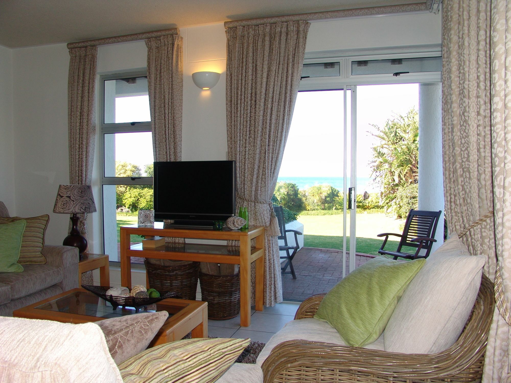 Diaz 15 House On The Bay Hotel Jeffreys Bay Ngoại thất bức ảnh